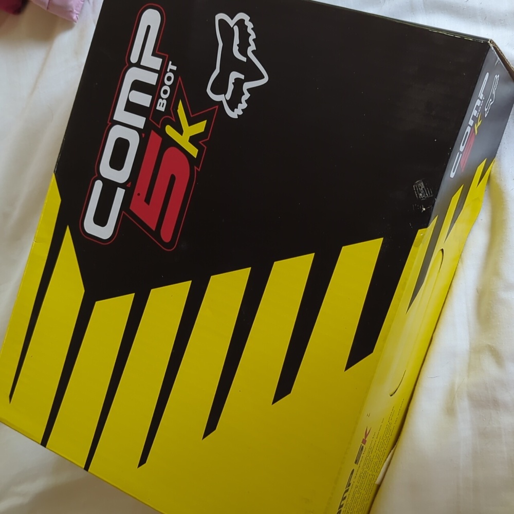 Fox kids racing boots